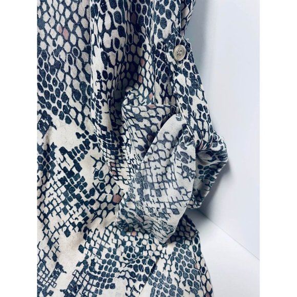 Velvet Heart New With tags Size Small button up - Picture 2 of 4